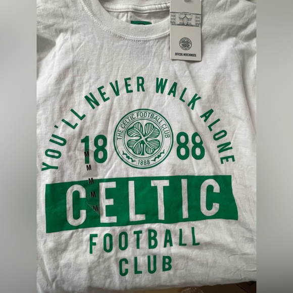 Scottish Celtic Football T-Shirt - Picture 2 of 3